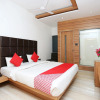 Отель OYO 8561 Hotel Sun Park, фото 16