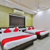 Отель Oyo 27662 Varma Palace, фото 3