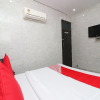 Отель OYO 27742 Zaki Hs Near Taj Mahal, фото 24