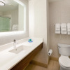 Отель Holiday Inn Express Minneapolis West Plymouth, an IHG Hotel, фото 31