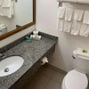 Отель Lakeview Inn & Suites - Edson East, фото 6
