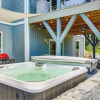Отель Comfy Asheville Vacation Rental w/ Hot Tub!, фото 14