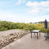 Отель 6 Person Holiday Home in Store Fuglede, фото 6