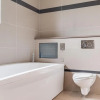 Отель Modern, luxury suites with private bathrooms close to city centre, фото 5