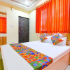 Отель Fabexpress Prajakta Holiday Inn, фото 8