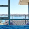 Отель Gorgeous 2 Bedroom Apartment With Panoramic Views в Сиднее