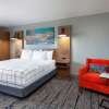 Отель La Quinta Inn & Suites by Wyndham Ft. Myers-Sanibel Gateway, фото 25