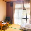 Отель Uwa Park Hotel в Tsushima