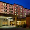 Отель Four Points by Sheraton Toronto Airport в Миссиссауге