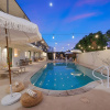 Отель The Maya Suite, фото 11