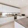 Отель 3-bed Mews House, Battersea, фото 10