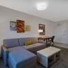 Отель Staybridge Suites Sterling Heights -Detroit Area, an IHG Hotel, фото 12