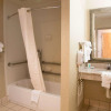 Отель Comfort Suites Fultondale I-65 near I-22, фото 8