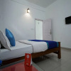 Отель OYO 11757 Aruvi Annex, фото 3
