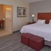 Отель Hampton Inn & Suites Bakersfield North-Airport, фото 3