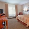 Отель Candlewood Suites Kansas City Airport, фото 3