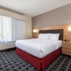 Отель TownePlace Suites Indianapolis Airport, фото 3
