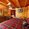 Отель A Mountain Lair 1631 - Two Bedroom Cabin, фото 4