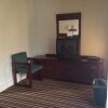 Отель Colonial Village Motel, фото 2