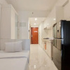 Отель Homey Studio Room At Sky House Bsd Apartment, фото 6