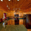 Отель Mountain Lake Lodge Five Bedroom Cabin, фото 15