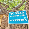 Отель Acacia Guesthouse, фото 1