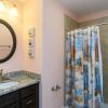 Отель The Salty Dog by Oak Island Accommodations, фото 11