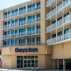 Отель Days Inn by Wyndham Atlantic City Oceanfront-Boardwalk, фото 1