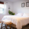 Отель Lux 3 bedroom townhouse 1 block from the beach, фото 19