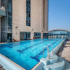 Отель Beach Front By Ritz Hotel Pool Parking, фото 17