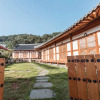 Отель Jeonju Hanok Village Kkotmureut, фото 28