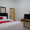 Отель RedDoorz @ Demangan Sari Residence, фото 5