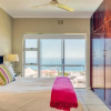 Отель Two Bedroom Apartment With Lovely Ocean Views 270 Degrees, фото 4