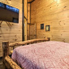 Отель Luxe Cabin w/ Home Theater < 2 Miles to Gatlinburg, фото 16