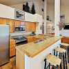 Отель Peak 8, Spacious 2 Bedroom Rental - Half Block to Snowflake Chairlift!, фото 4