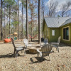 Отель Chic Forest Hideaway in Broken Bow w/ Hot Tub, фото 21