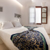 Отель Arco Naxos Luxury Apartments, фото 9