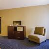 Отель Comfort Inn & Suites Sea-Tac Airport, фото 6