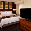 Отель Residence Inn by Marriott Long Island Holtsville, фото 26
