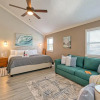 Отель Anchor N Play in Sea Isle, On Canal, 5 Bdrms, Huge Deck, Beach Access, Pet, фото 3