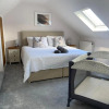 Отель Modern 4-bed Cottage Llanwrst Town Centre & Parking - Snowdonia! near Betws-y-Coed, фото 10