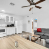Отель Cozy Corner Beach Apartment, фото 3