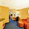 Отель Fairfield Inn & Suites Dallas Medical/Market Center, фото 3
