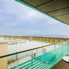 Отель Rethink Living - Luxury Brighton Marina, фото 8