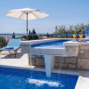 Отель Villa Blue Sky - Three Bedroom Villa With Pool ID Direct Booker 9137, фото 24