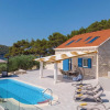 Отель Awesome Home in Mikulina Luka With Outdoor Swimming Pool, Wifi and 4 Bedrooms, фото 26