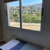Отель 2 Bed Apt Mountains And Costal Views with Pool, фото 6