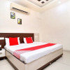 Отель OYO 37860 Hotel Batra, фото 2