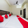 Отель OYO 23682 City Lodge, фото 2