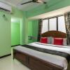 Отель Capital O 28343 Madurai Velnachiyar Guest House в Ченнаи